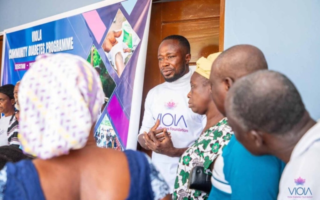 Viola Volunteers at an organize diabetes clinic.